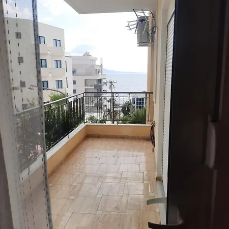 Den's Apartament