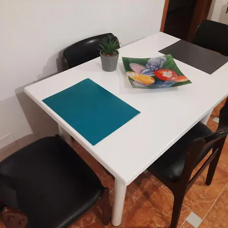 Den's Apartament *