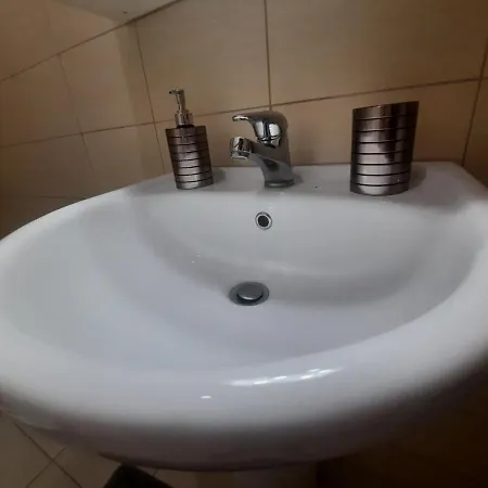 Apartament Den's Saranda
